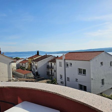 Villa Rouge Crikvenica Exterior foto