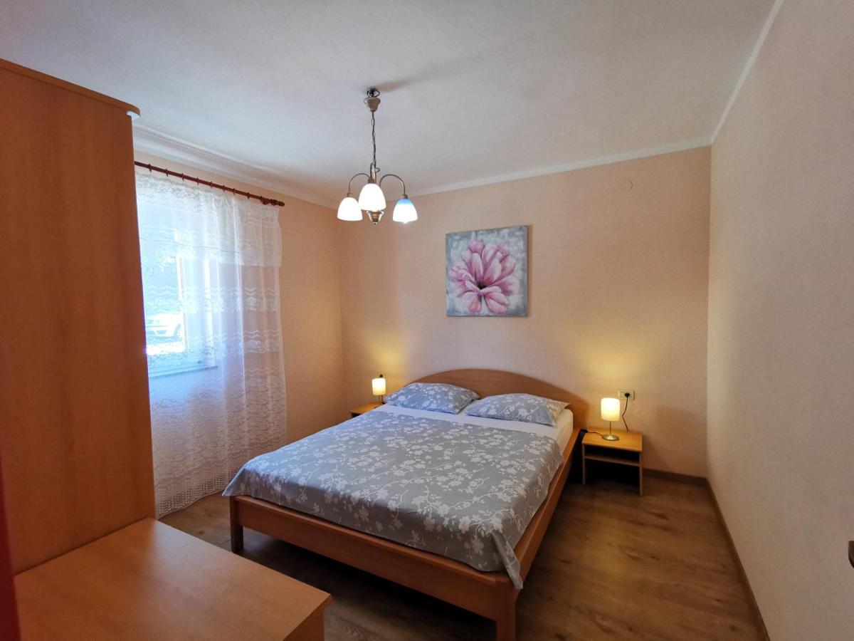Villa Rouge Crikvenica Exterior foto