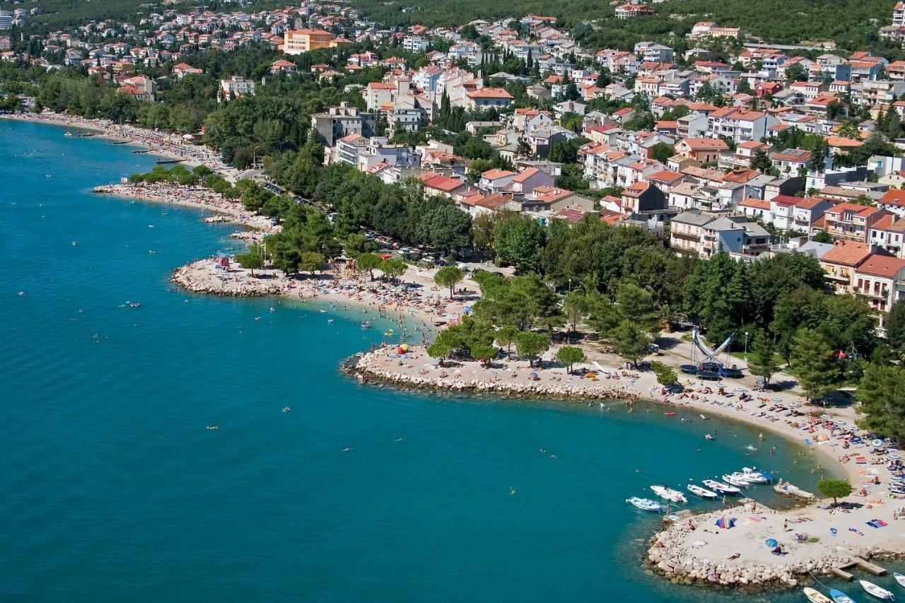 Villa Rouge Crikvenica Exterior foto